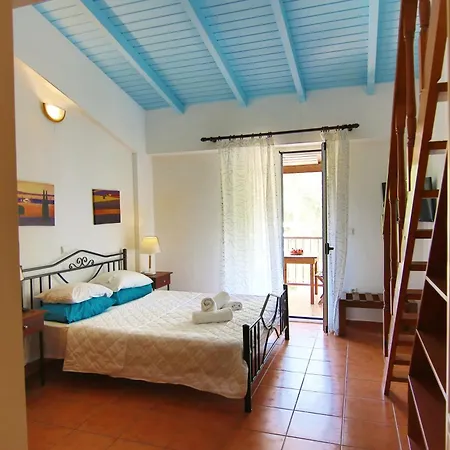 Poros Beach Camping- Studios Mikros Gialos