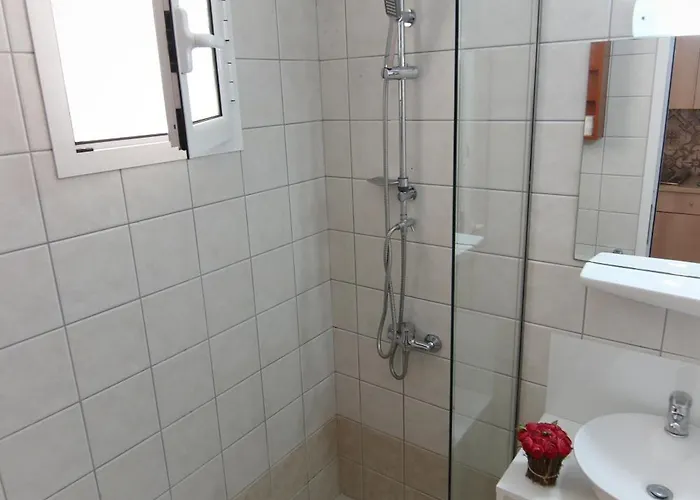 Camping Poros Beach Camping- Studios